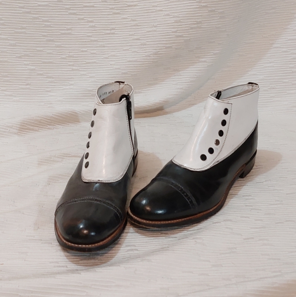 Stacy Adams Black and White Two-Tone Men's Oxford Boots Size 9.5